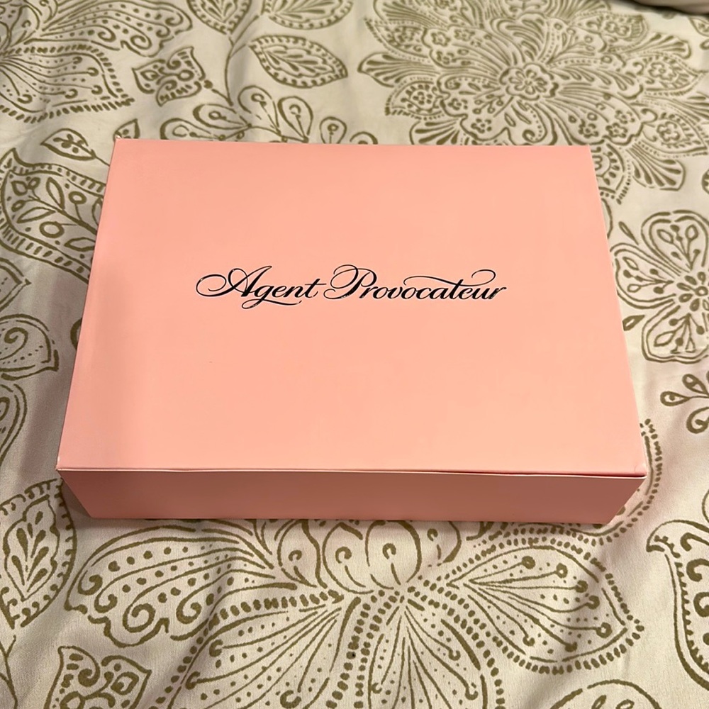 Agent Provocateur Small Lingerie Box💕